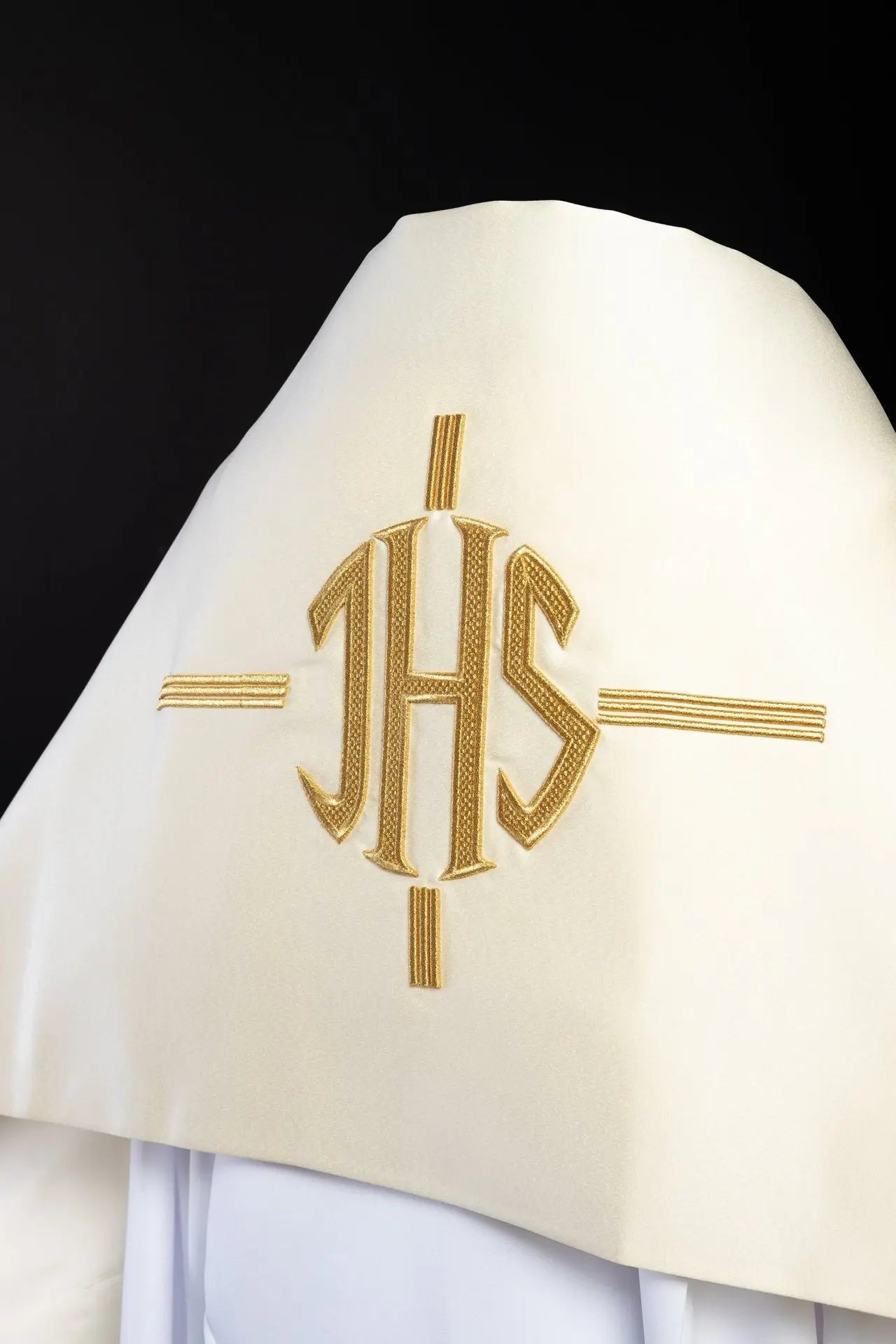 Voile brodé IHS écru