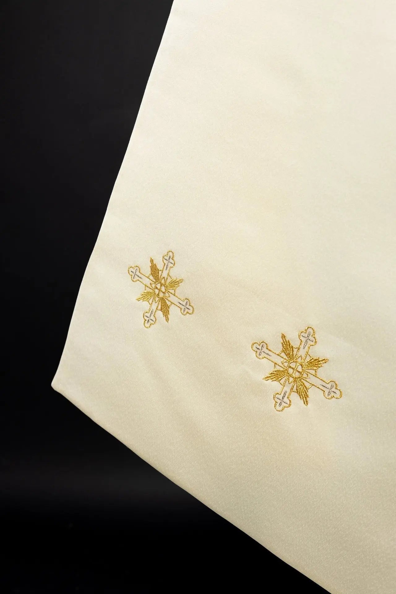 Voile liturgique brodé IHS