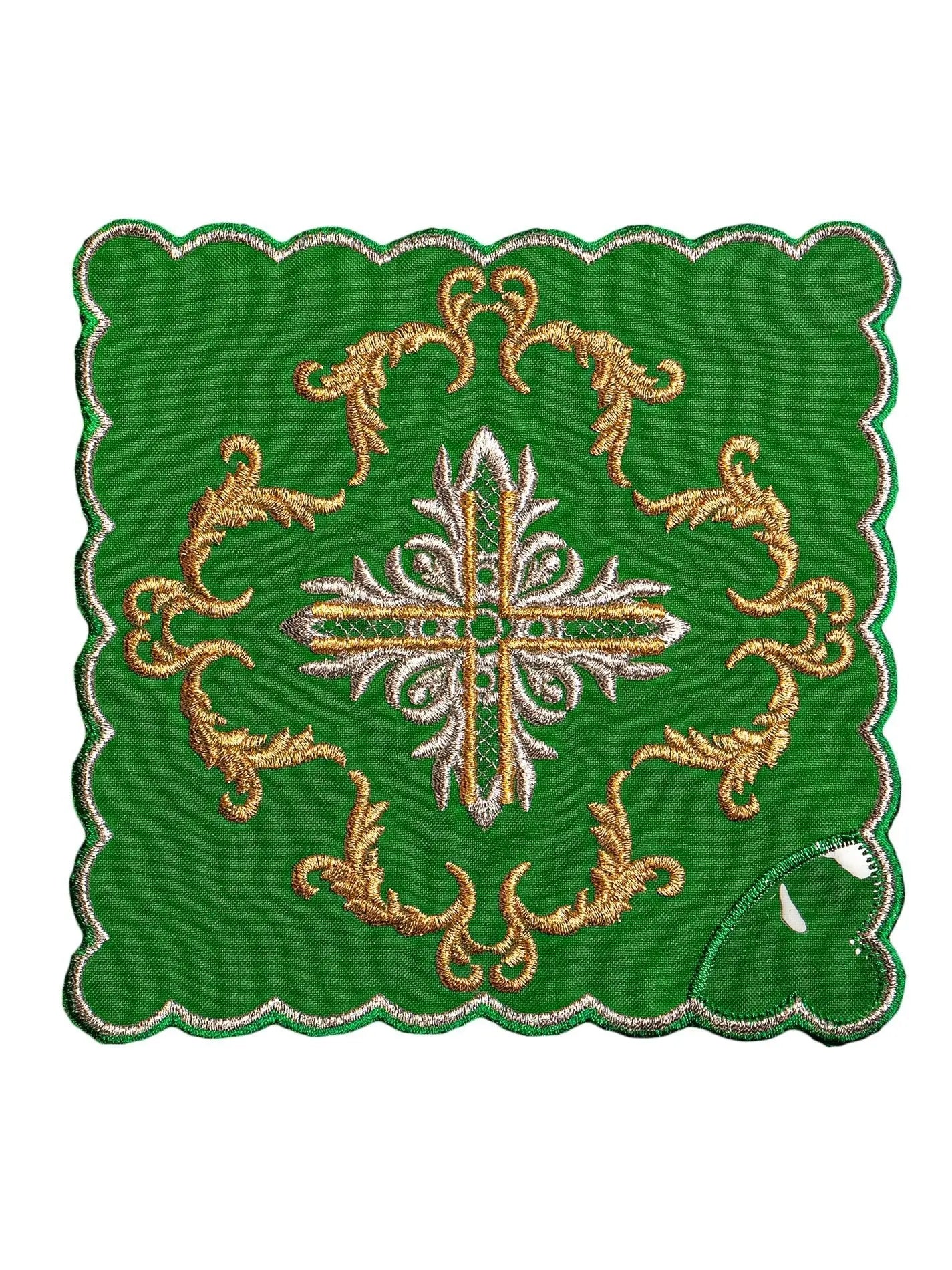 Lin de calice vert brodé d'une croix