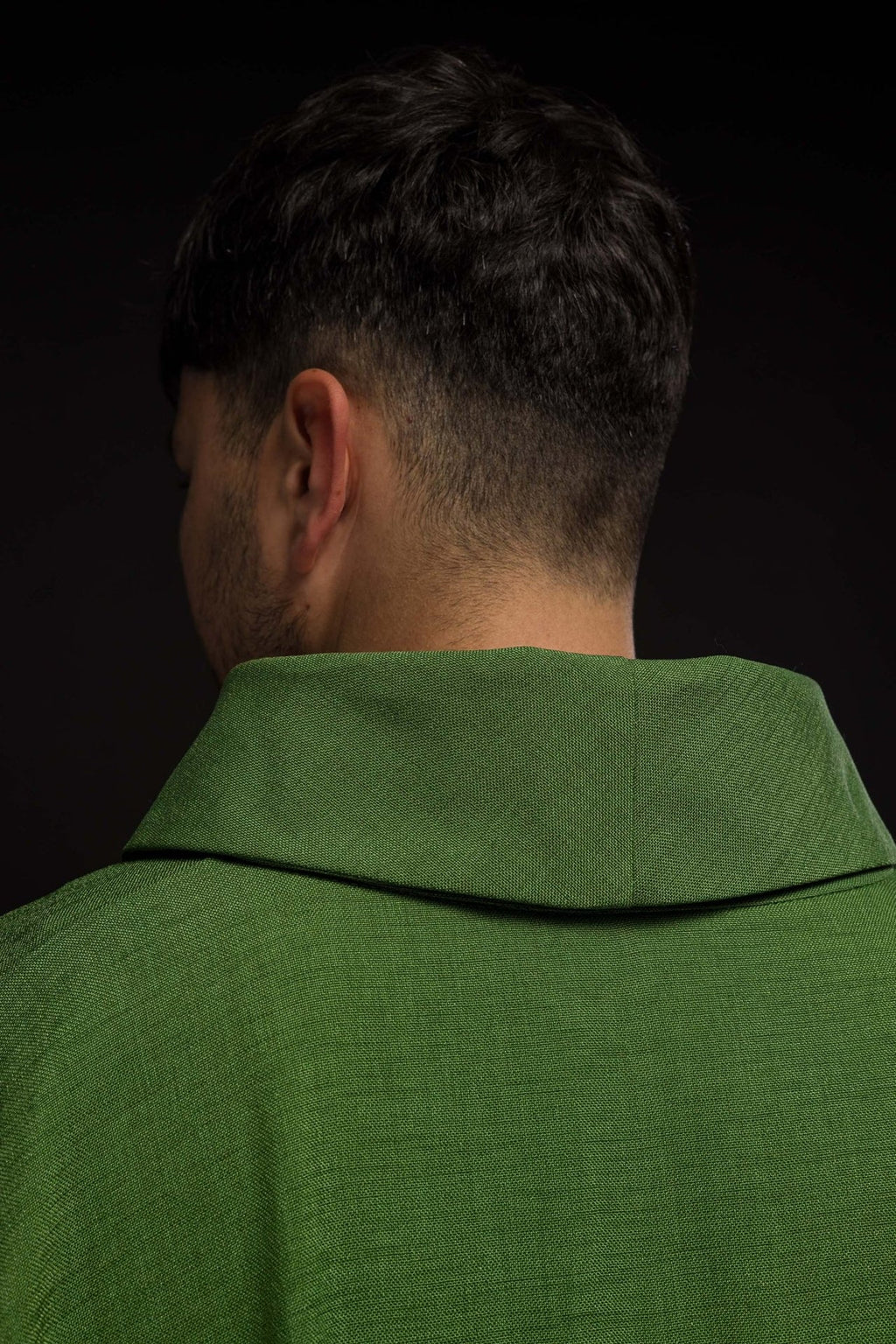 Zielony ornat z haftem Krzyża